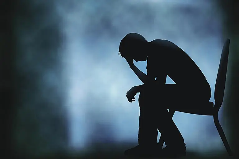 डिप्रेशन म्हणजे काय ?